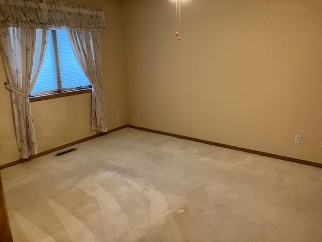 611 Cherrywood Court, Red Wing, MN 55066