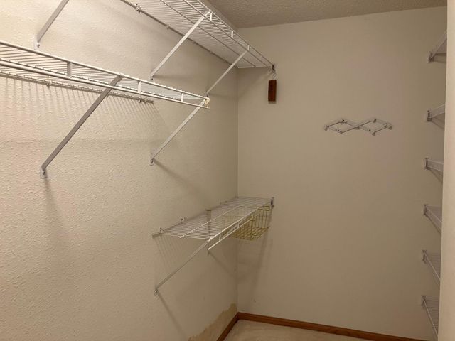 611 Cherrywood Court, Red Wing, MN 55066