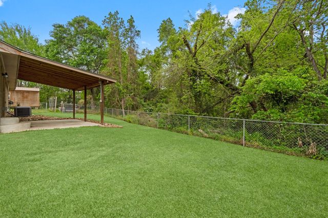 139 Florence Drive, Onalaska, TX 77360