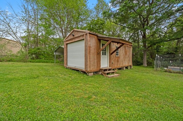 139 Florence Drive, Onalaska, TX 77360