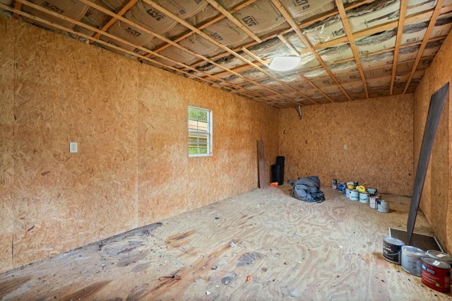 139 Florence Drive, Onalaska, TX 77360