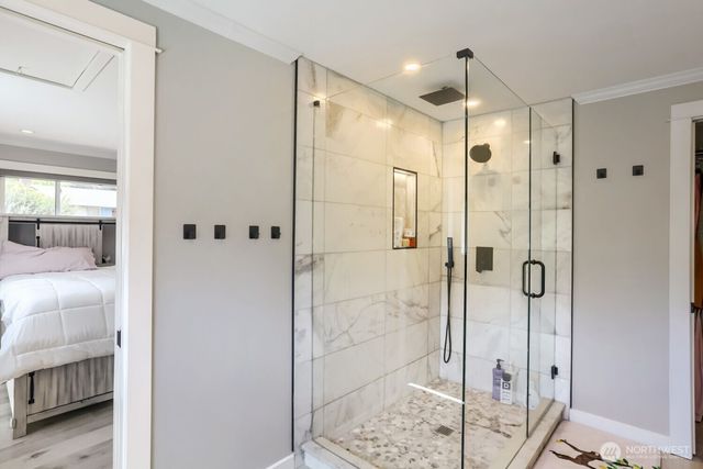21801 51st Avenue W, Mountlake Terrace, WA 98043