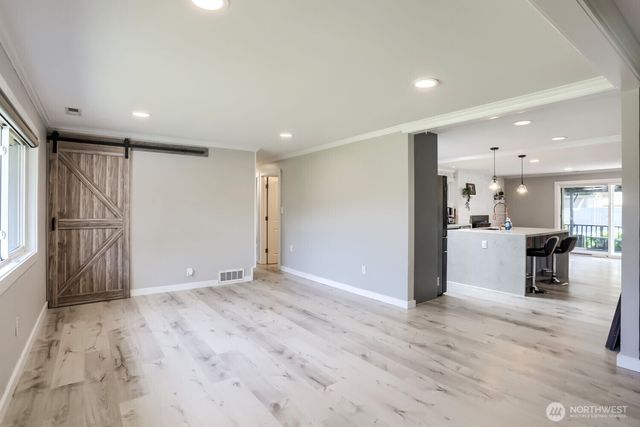 21801 51st Avenue W, Mountlake Terrace, WA 98043