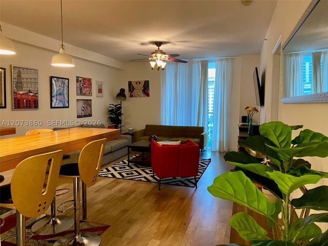 1250 S Miami Ave 1312, Miami, FL 33130