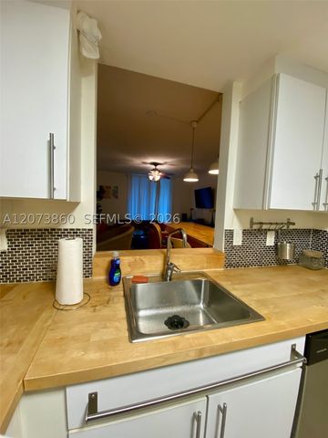 1250 S Miami Ave 1312, Miami, FL 33130