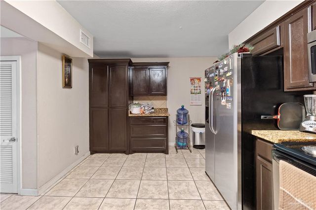 15 Ripple Creek Circle, Brownsville, TX 78526