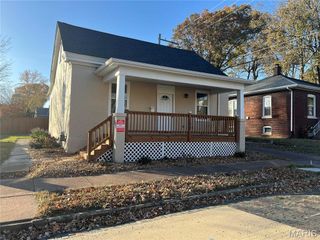 109 N Oak Street, Belleville, IL 62220