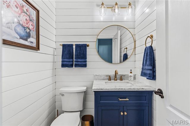 1904 Baybridge Road, St Charles, MO 63303