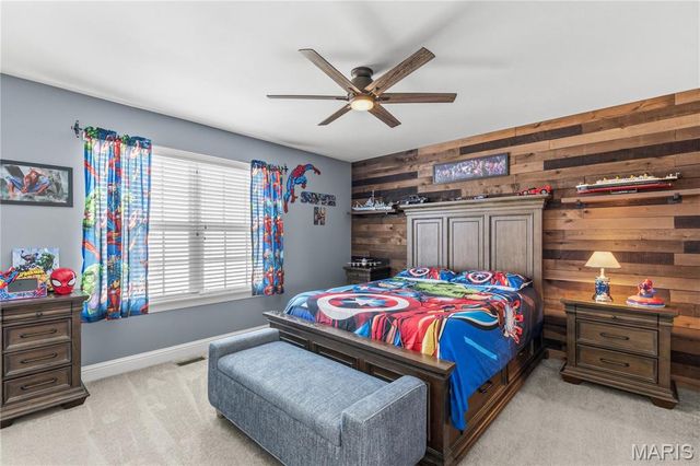 1904 Baybridge Road, St Charles, MO 63303