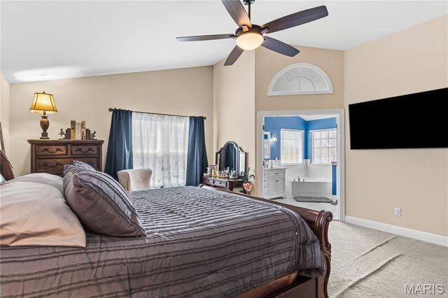 1904 Baybridge Road, St Charles, MO 63303