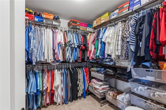 1904 Baybridge Road, St Charles, MO 63303