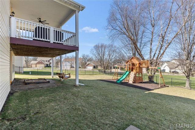 1904 Baybridge Road, St Charles, MO 63303