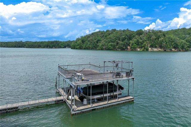 385 Pirkle Leake Road, Dawsonville, GA 30534