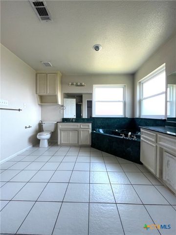 4300 Pennington Avenue, Killeen, TX 76549