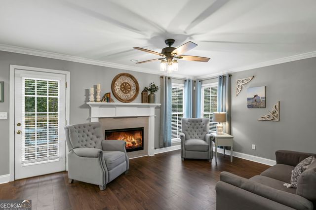 10 Cove Drive, Newnan, GA 30263