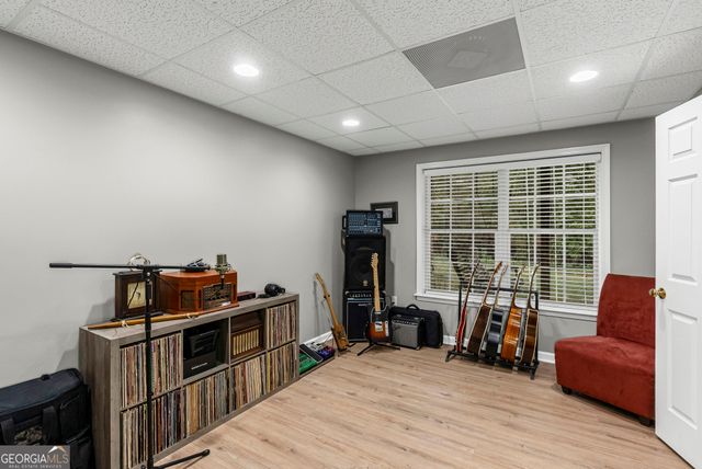 10 Cove Drive, Newnan, GA 30263