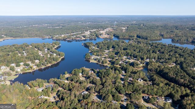 10 Cove Drive, Newnan, GA 30263
