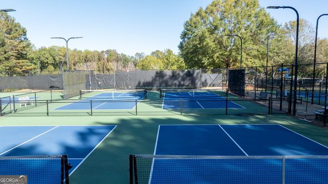 10 Cove Drive, Newnan, GA 30263
