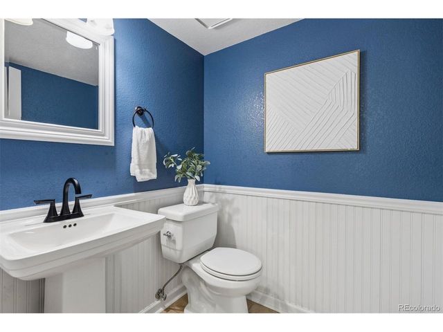 2003 S Xenia Way, Denver, CO 80231
