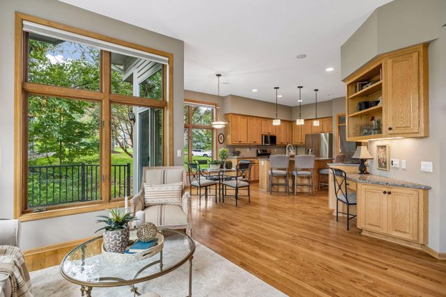 15316 Boulder Pointe Road, Eden Prairie, MN 55347