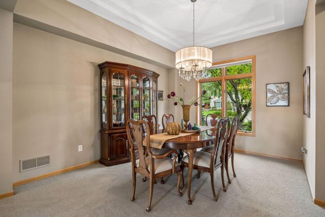 15316 Boulder Pointe Road, Eden Prairie, MN 55347