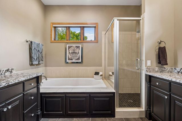 15316 Boulder Pointe Road, Eden Prairie, MN 55347