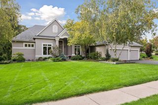 15316 Boulder Pointe Road, Eden Prairie, MN 55347