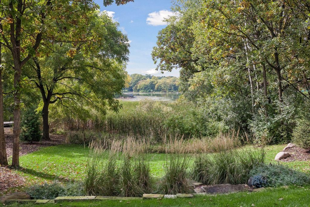 15316 Boulder Pointe Road, Eden Prairie, MN 55347 — photo 3