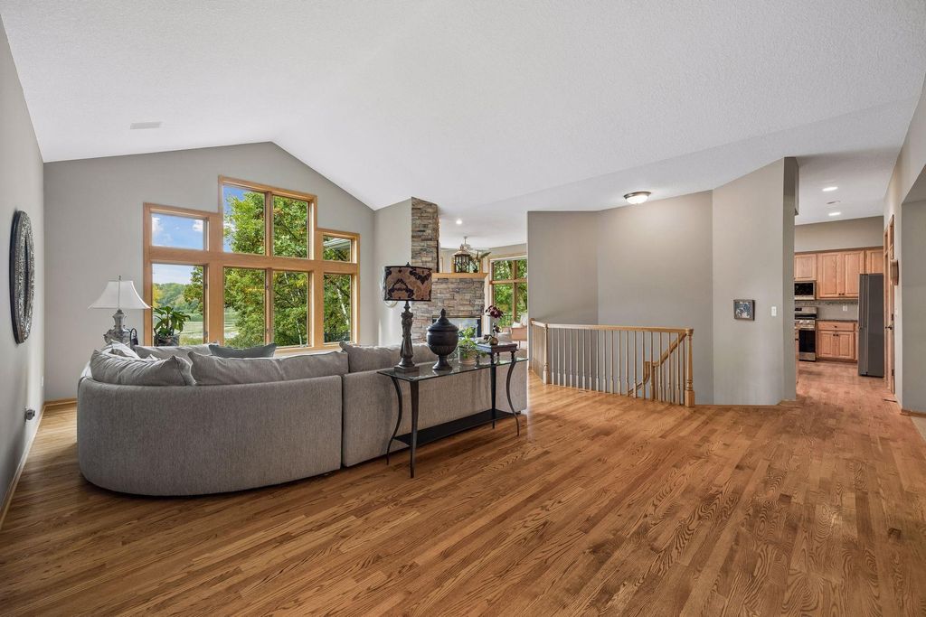 15316 Boulder Pointe Road, Eden Prairie, MN 55347 — photo 5