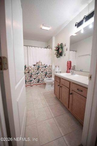 1795 HOLLOW GLEN Drive, Middleburg, FL 32068
