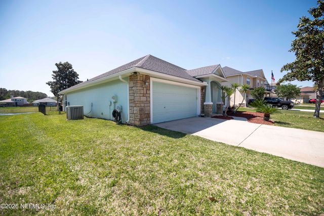 1795 HOLLOW GLEN Drive, Middleburg, FL 32068