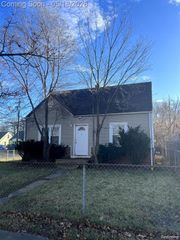 701 Alvord Avenue, Flint, MI 48507