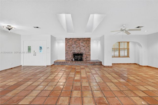 14121 SW 97th Ave -, Miami, FL 33176
