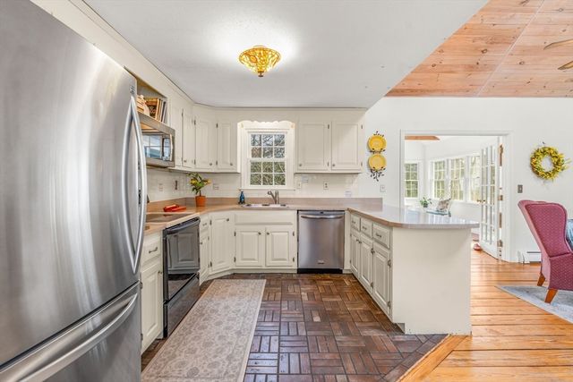 352 Nye Road, Barnstable, MA 02632