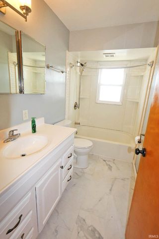 1500 S Bosse Avenue, Evansville, IN 47712