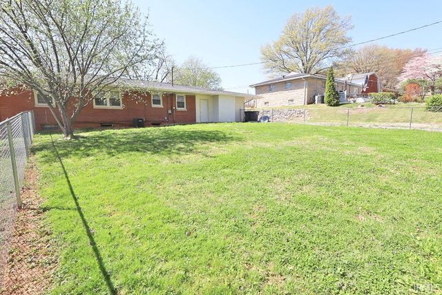 1500 S Bosse Avenue, Evansville, IN 47712