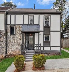 1017 Falling Valley SE Court, Smyrna, GA 30080