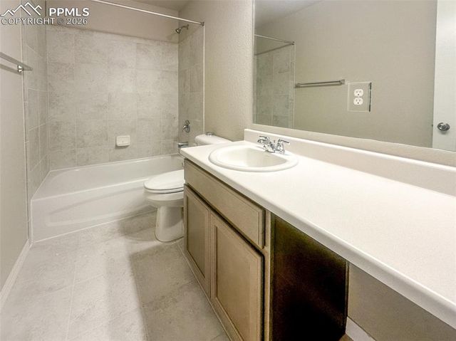 8227 Henzlee Place, Falcon, CO 80831
