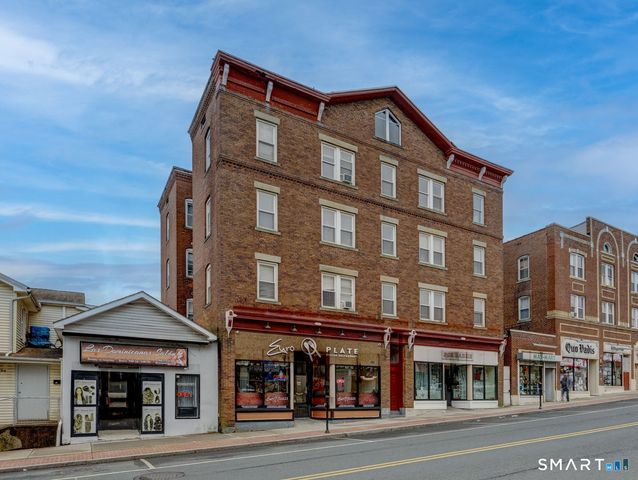 100 Broad Street 4W, New Britain, CT 06053