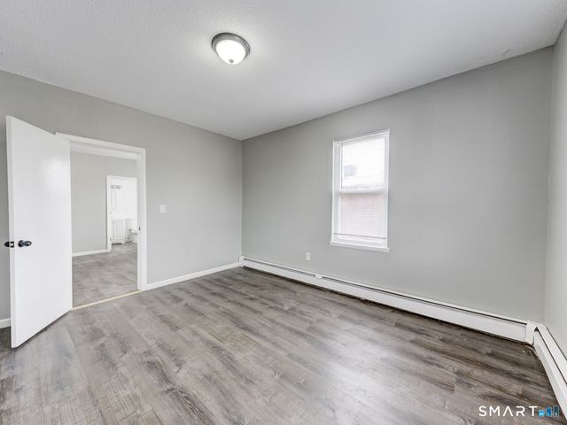 100 Broad Street 4W, New Britain, CT 06053