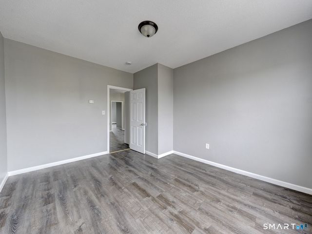 100 Broad Street 4W, New Britain, CT 06053
