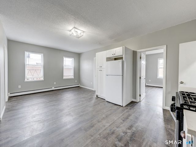 100 Broad Street 4W, New Britain, CT 06053