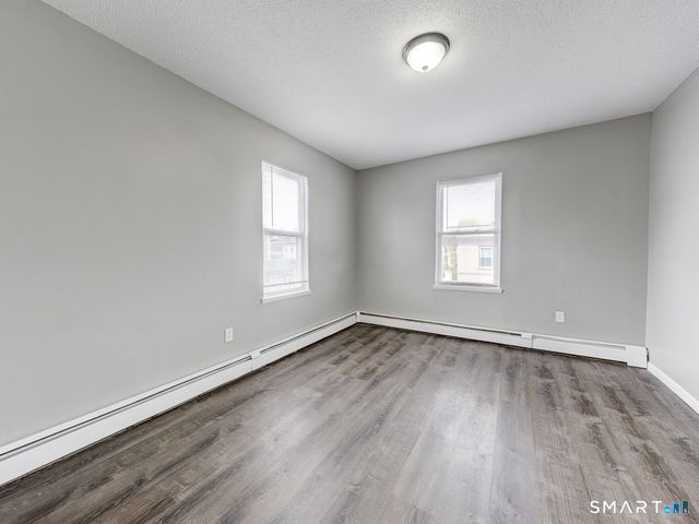 100 Broad Street 4W, New Britain, CT 06053