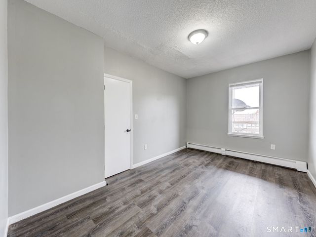 100 Broad Street 4W, New Britain, CT 06053
