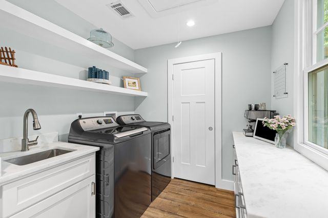 1527 Staffordshire Drive, Charleston, SC 29407