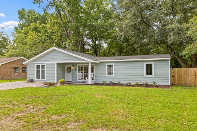 1527 Staffordshire Drive, Charleston, SC 29407