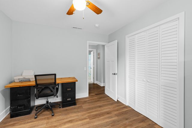 1527 Staffordshire Drive, Charleston, SC 29407