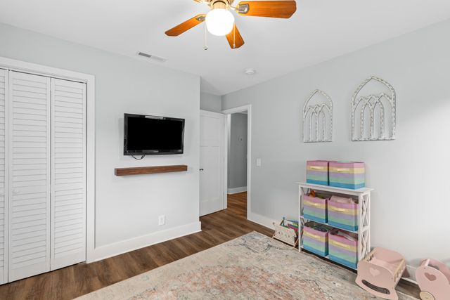 1527 Staffordshire Drive, Charleston, SC 29407