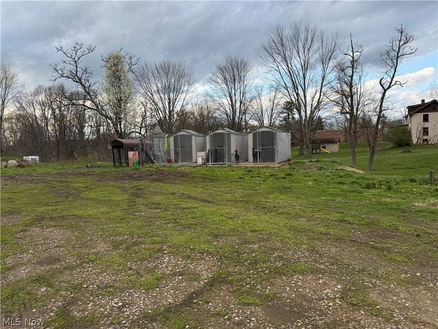 1564 Niles Cortland Road, Warren, OH 44484