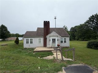 1564 Niles Cortland Road, Warren, OH 44484